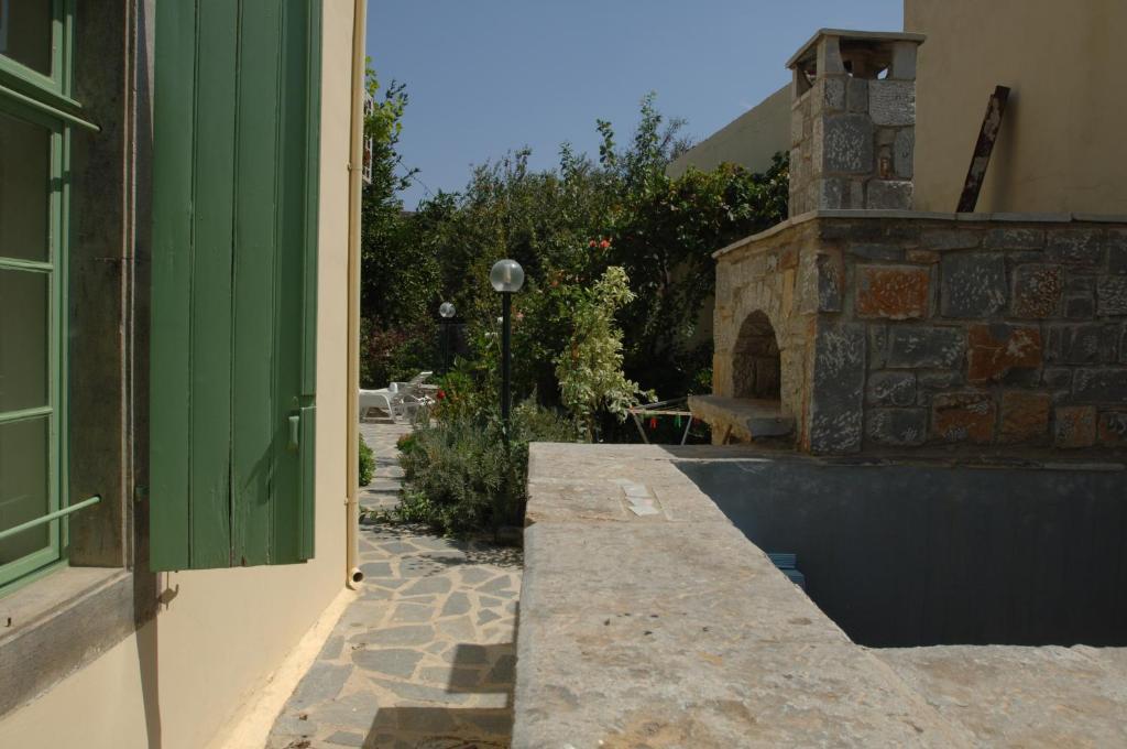 Archontiko Spiti Villa Neapoli  Exterior photo